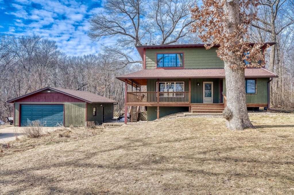 Photo of 19230 Larkspur Avenue N, Marine On Saint Croix, MN 55047 (MLS # 7031301)