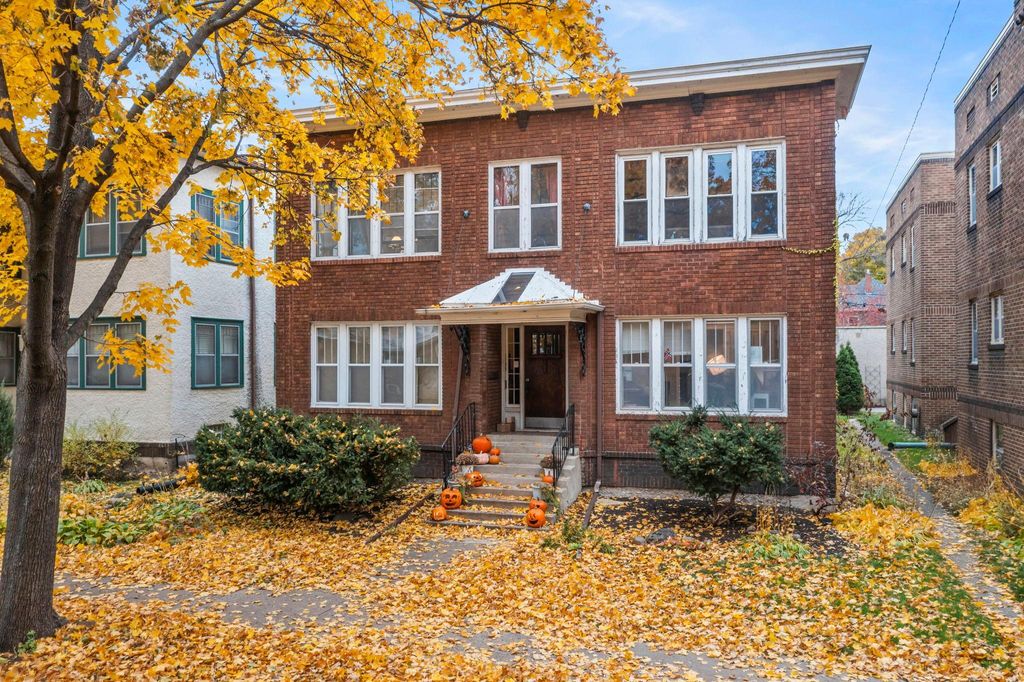 Photo of 3133 Girard Avenue S #1, Minneapolis, MN 55408 (MLS # 7068408)