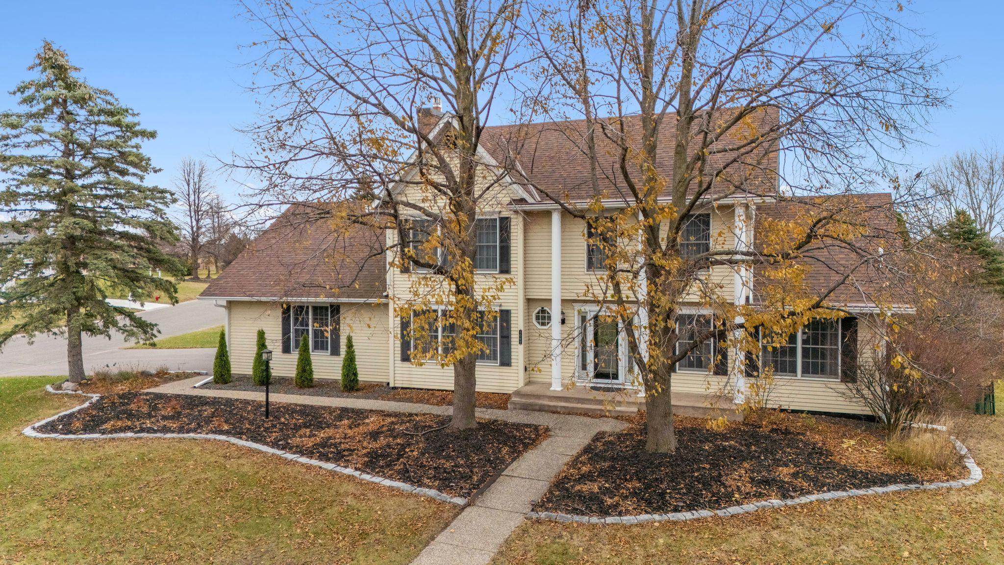1062 Autumn Bay