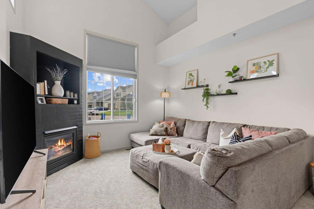 Photo of 1711 Elm Street, White Bear Lake, MN 55110 (MLS # 7097309)