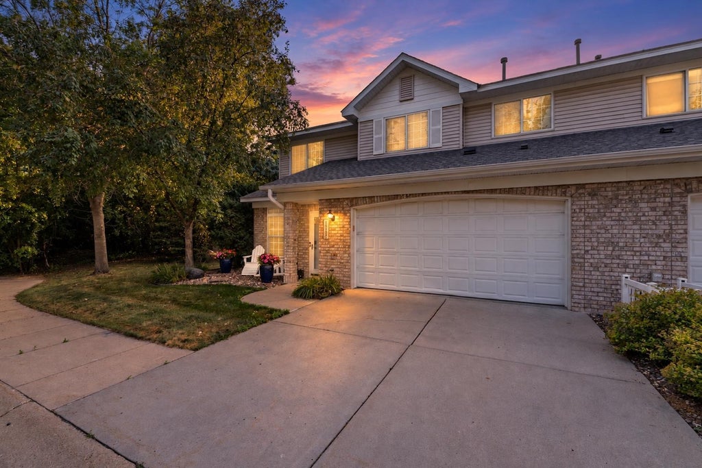 Photo of 10100 Bridgehill Terrace, Eden Prairie, MN 55347 (MLS # 7149170)