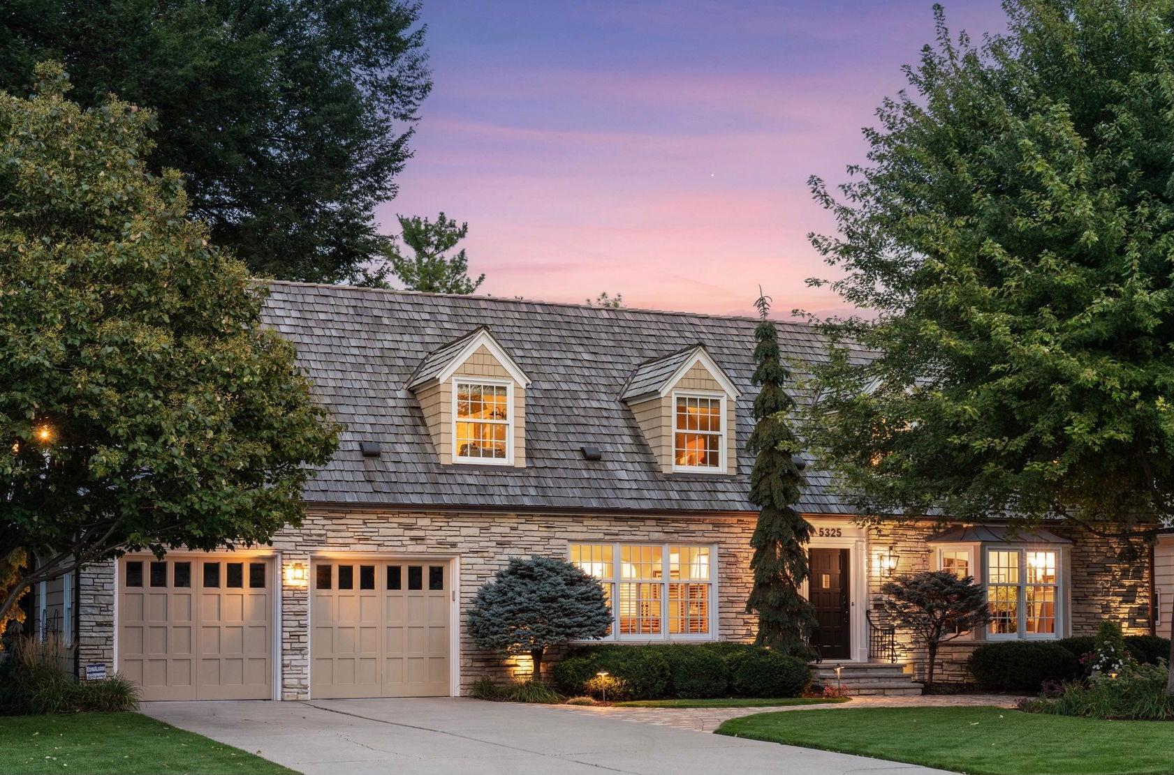 5325 Wooddale Avenue