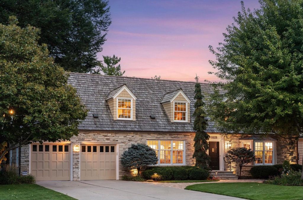 Photo of 5325 Wooddale Avenue, Edina, MN 55424 (MLS # 7009566)