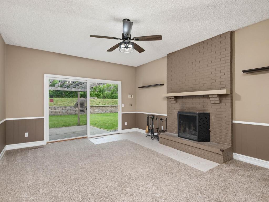 13808 Frontier Lane