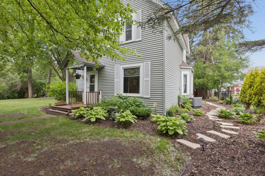 Photo of 109 Hope Avenue SE, Watertown, MN 55388 (MLS # 7068078)
