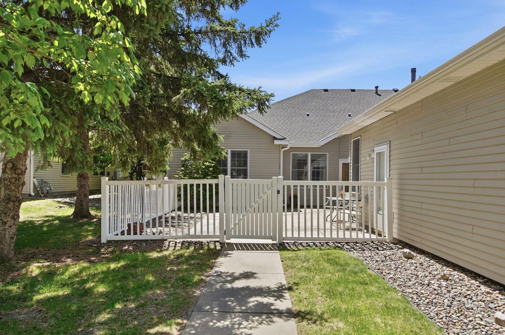Photo of 1315 Heggen Street #3C, Hudson, WI 54016 (MLS # 7075185)