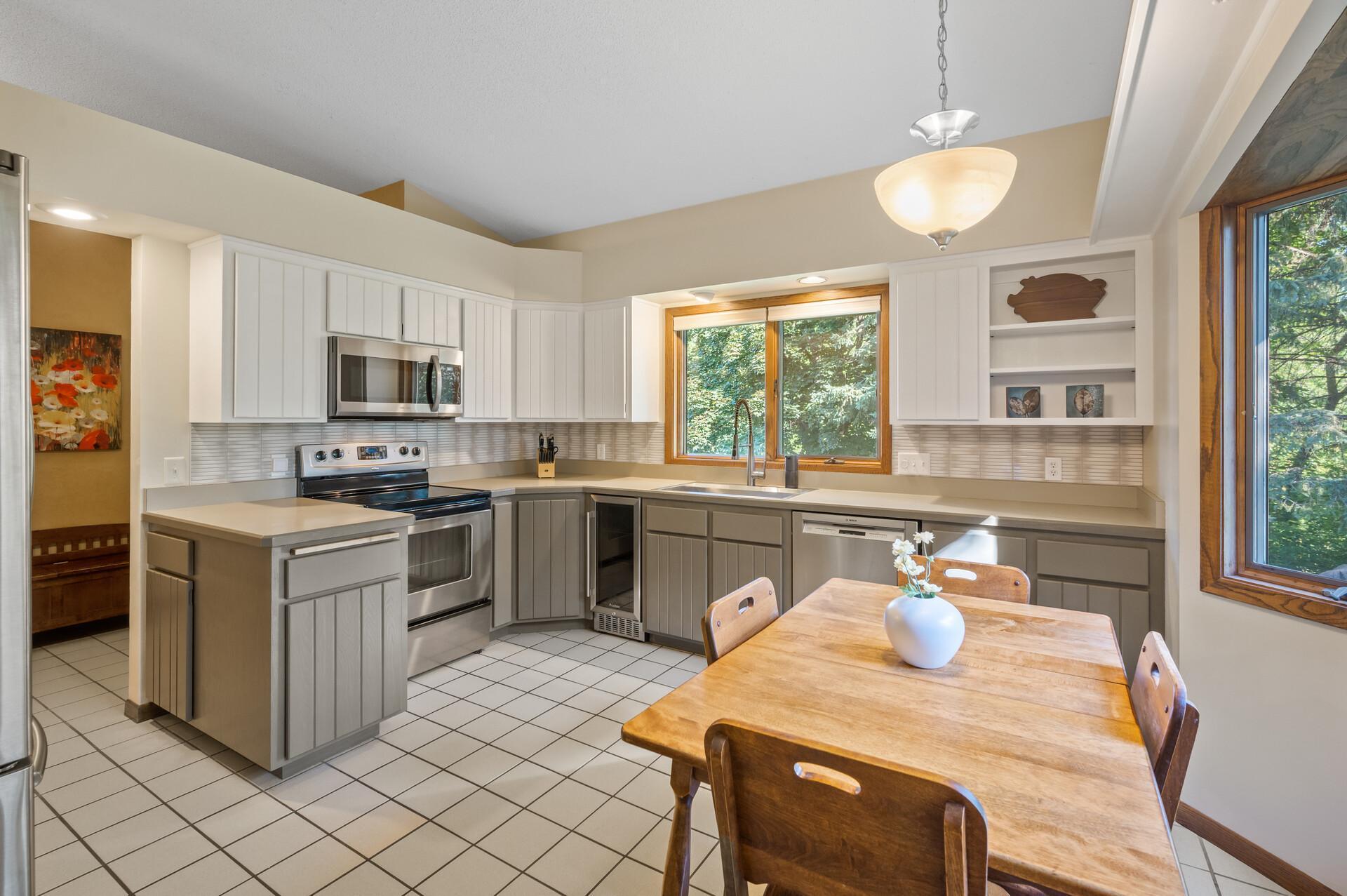 11409 Bren Road