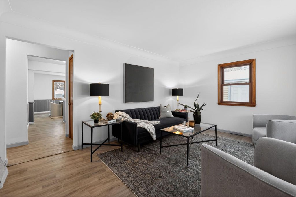 Photo of 8515 Wentworth Avenue S, Bloomington, MN 55420 (MLS # 7006762)