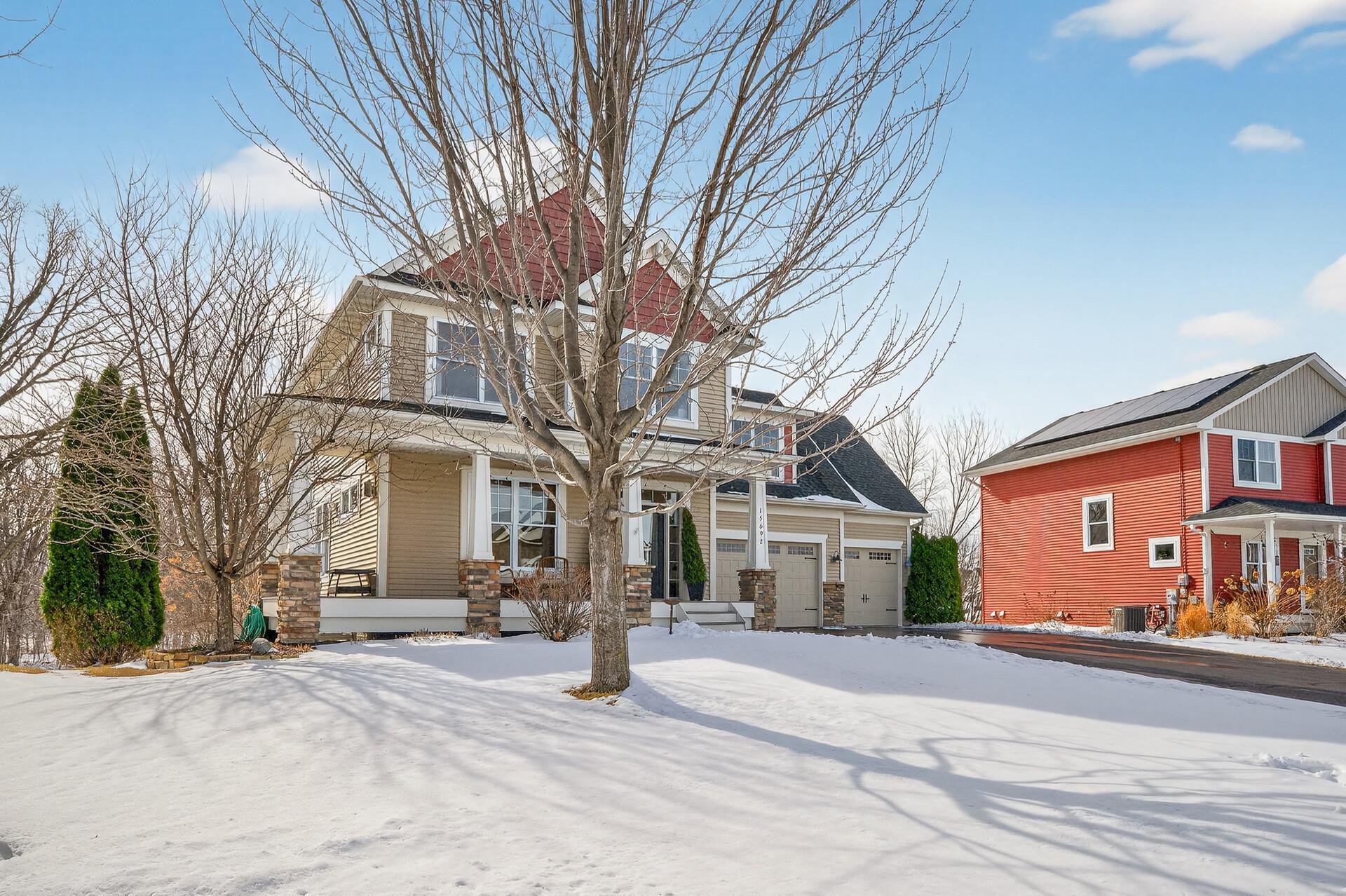 15692 Enfield Avenue N