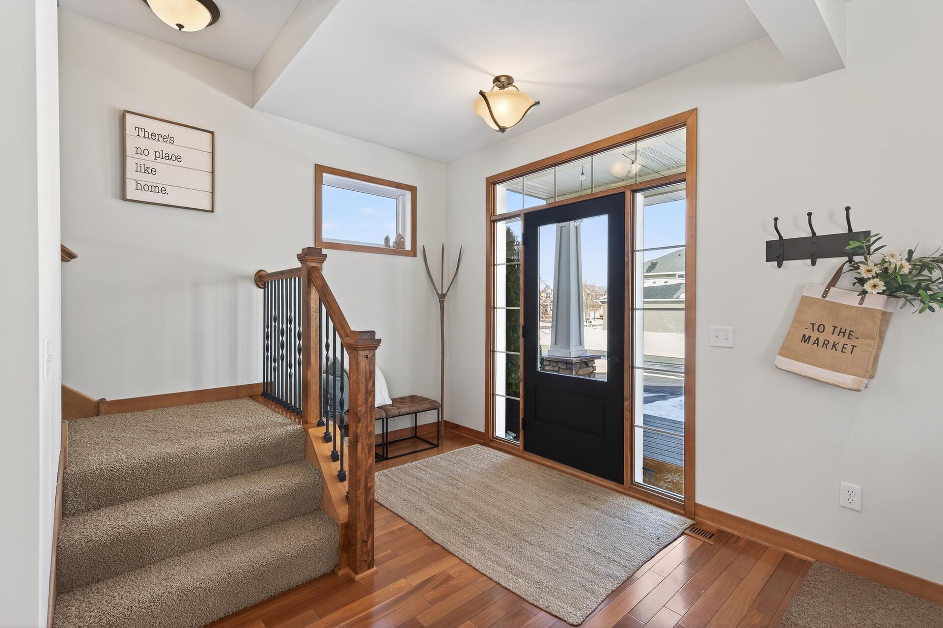 15692 Enfield Avenue N