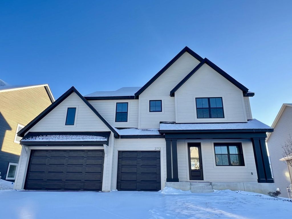 Photo of 2712 Kensington Avenue NE, Saint Michael, MN 55376 (MLS # 7003963)