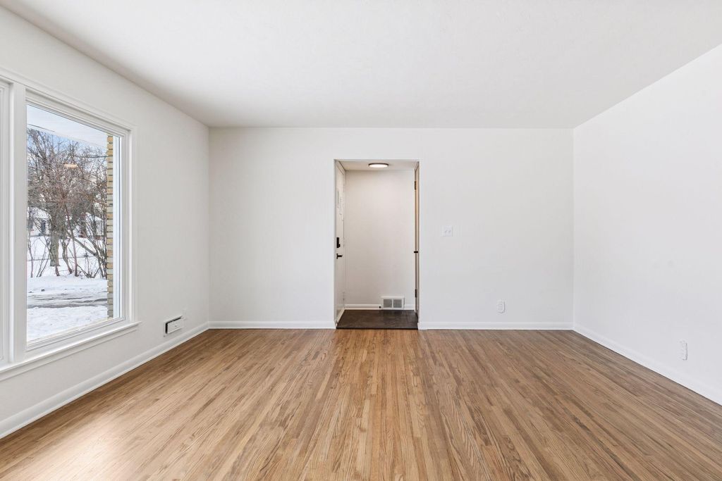 Photo of 3767 Van Dyke Street, White Bear Lake, MN 55110 (MLS # 7001005)