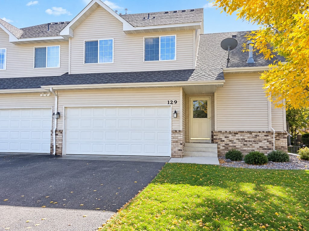 Photo of 129 Appleblossom Lane, Shakopee, MN 55379 (MLS # 7167466)