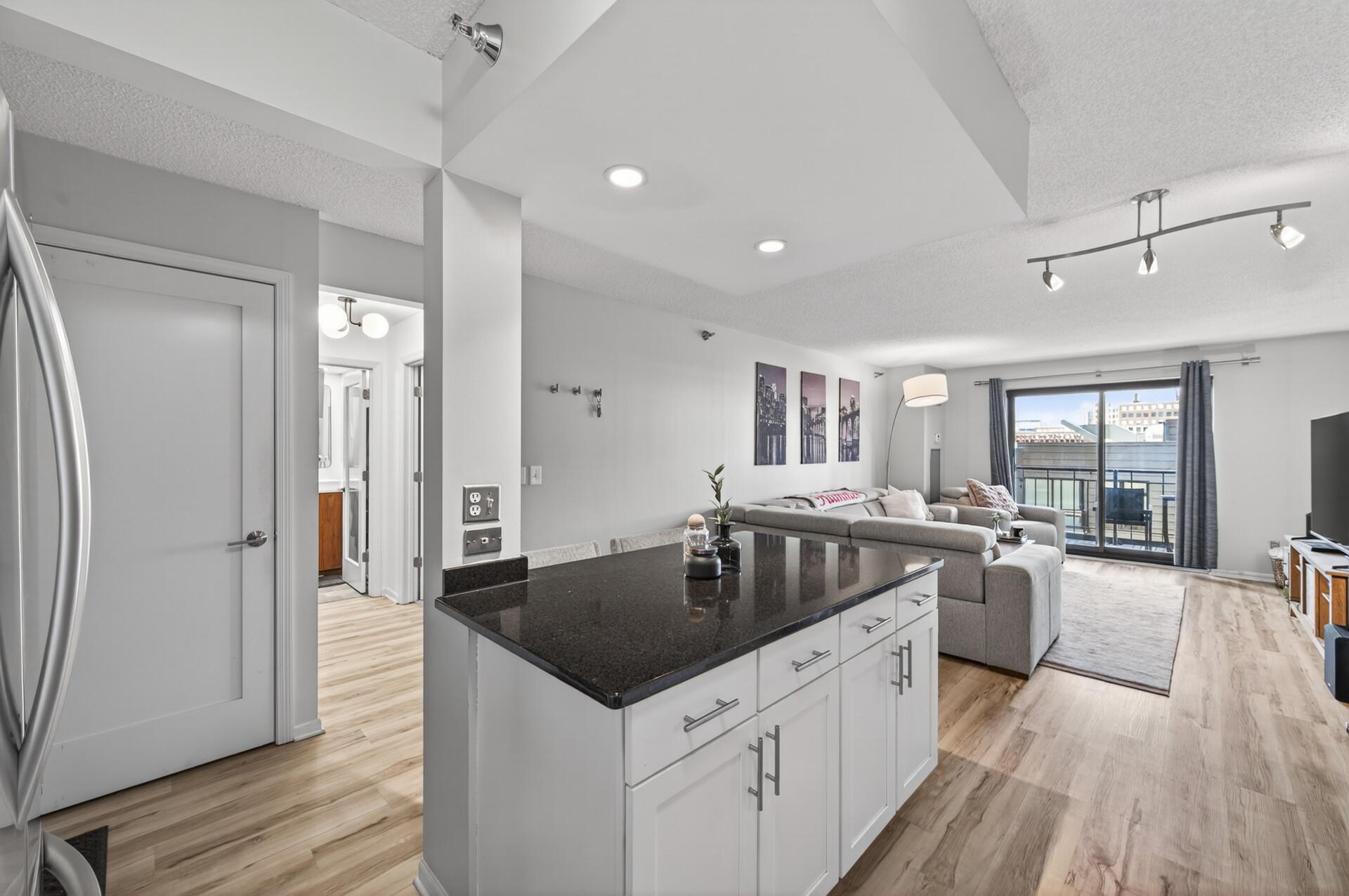 401 S 1st Street 518