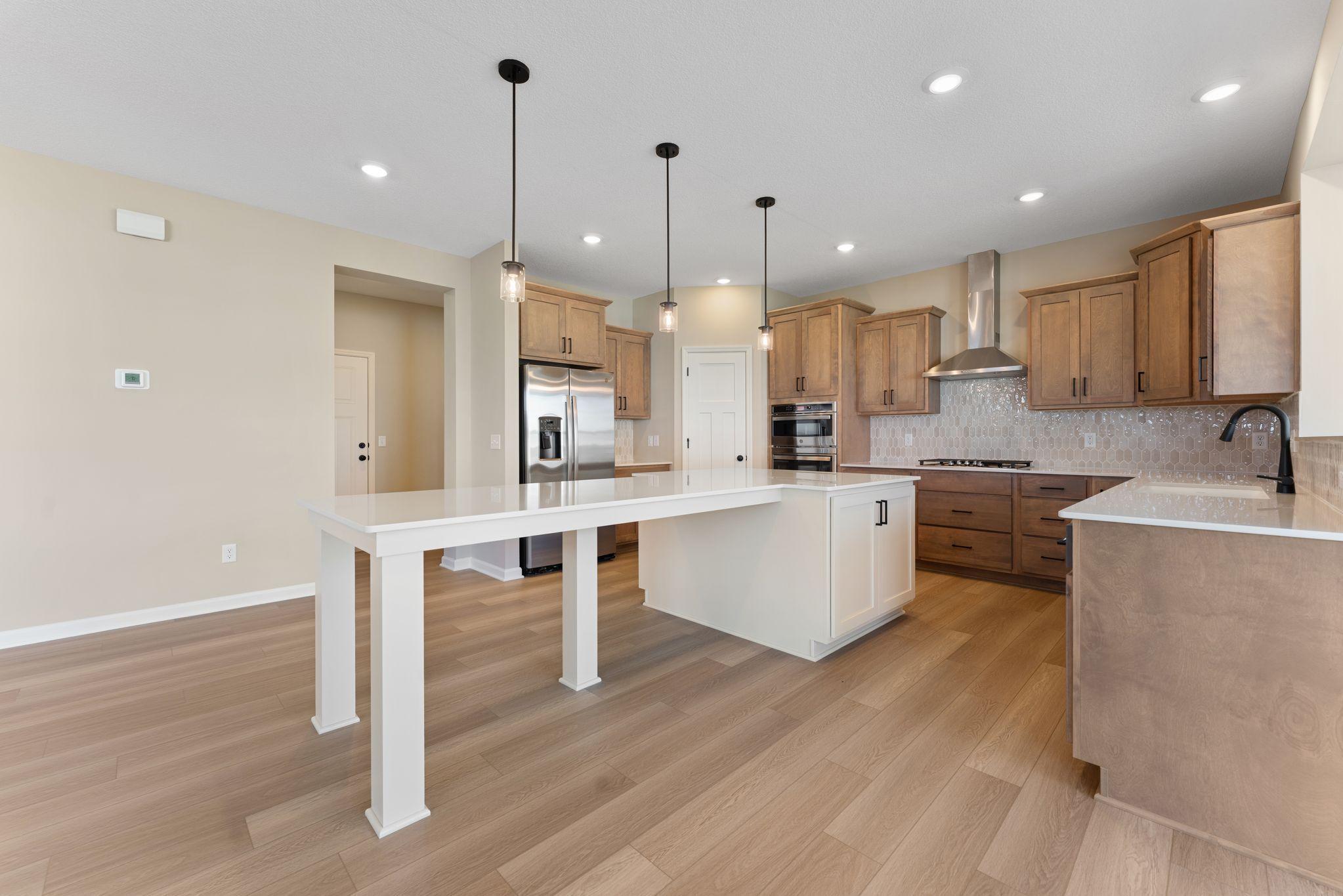 15714 Granada Avenue N