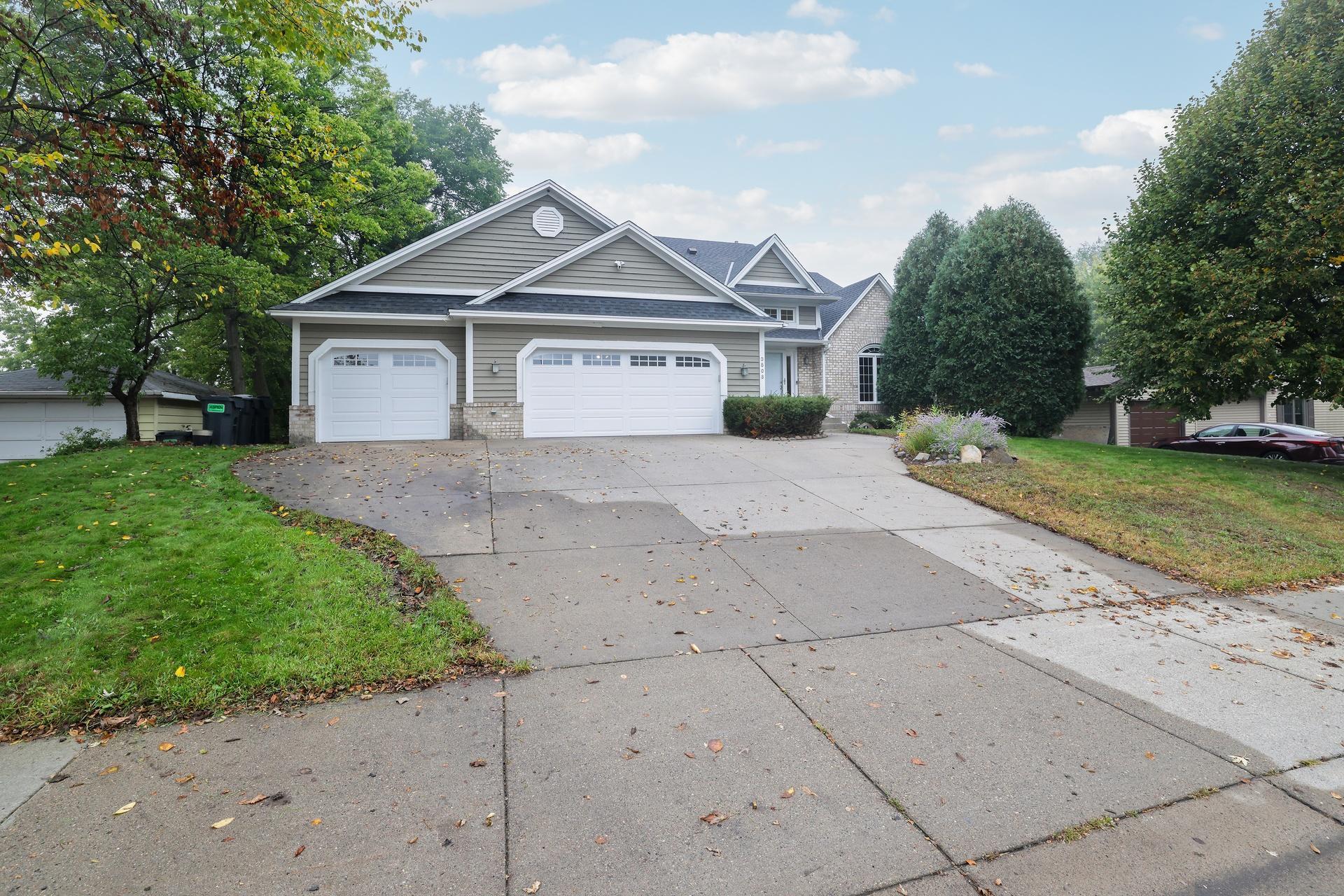 3508 Silver Lake Road NE