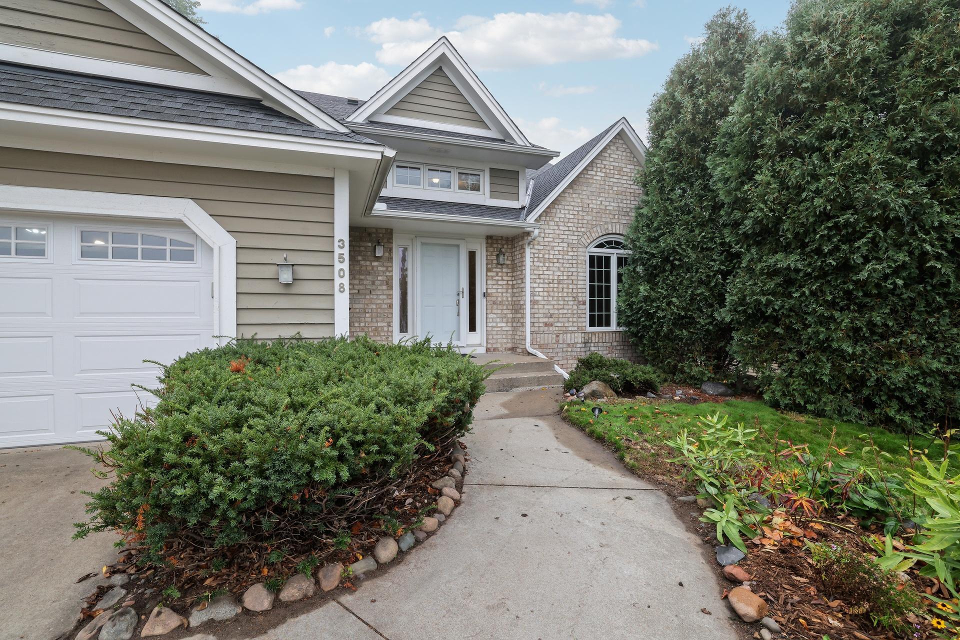 3508 Silver Lake Road NE