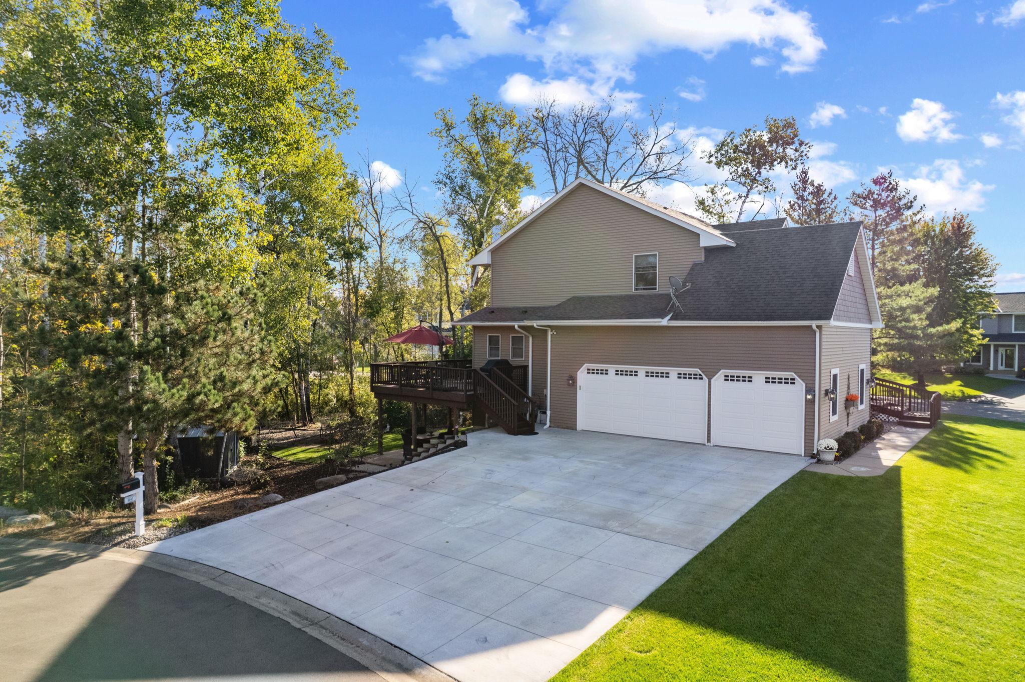 2561 Blue Bill Circle