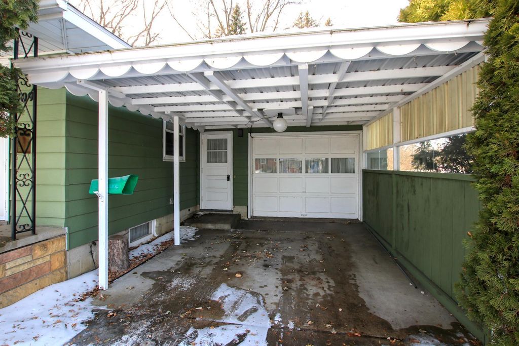 Photo of 409 Summit Avenue, Silver Lake, MN 55381 (MLS # 7001175)