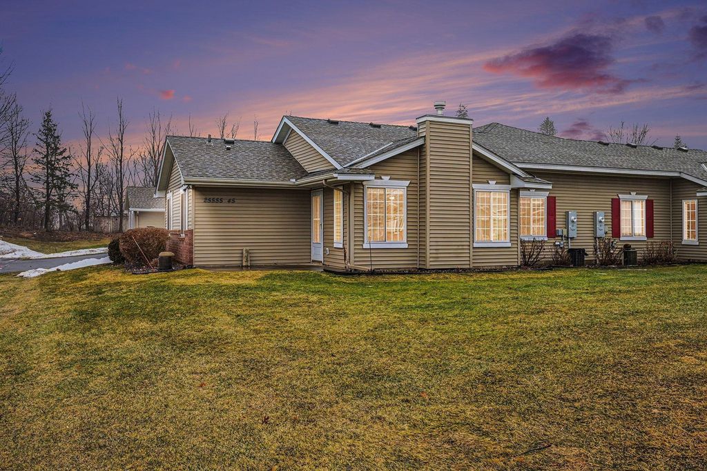 Photo of 25555 Park Lane, Shorewood, MN 55331 (MLS # 7021071)