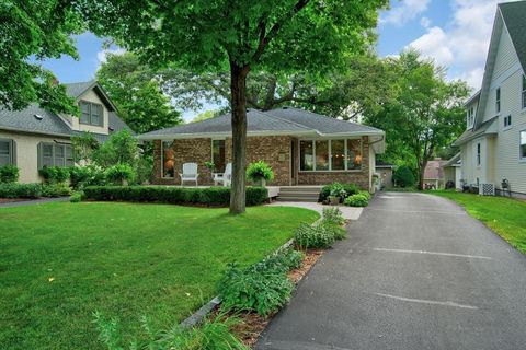 214 Broadway Avenue N Wayzata MN 55391