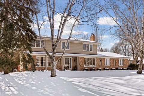 Photo of 17205 27th Avenue N, Plymouth, MN 55447 (MLS # 7031433)