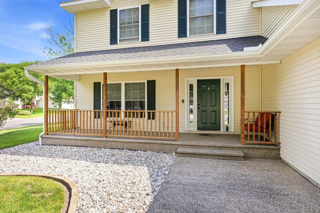 Photo of 955 Park Drive, Belle Plaine, MN 56011 (MLS # 7123352)