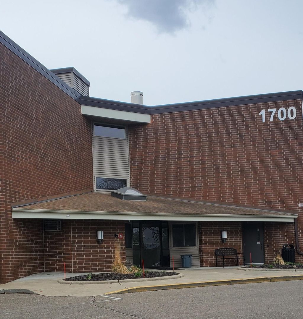 Photo of 1700 Four Oaks Road #321, Eagan, MN 55121 (MLS # 7061880)