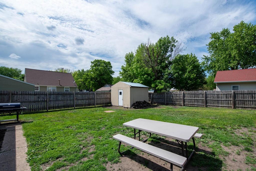 Photo of 908 3rd Street SW, Waseca, MN 56093 (MLS # 7082077)