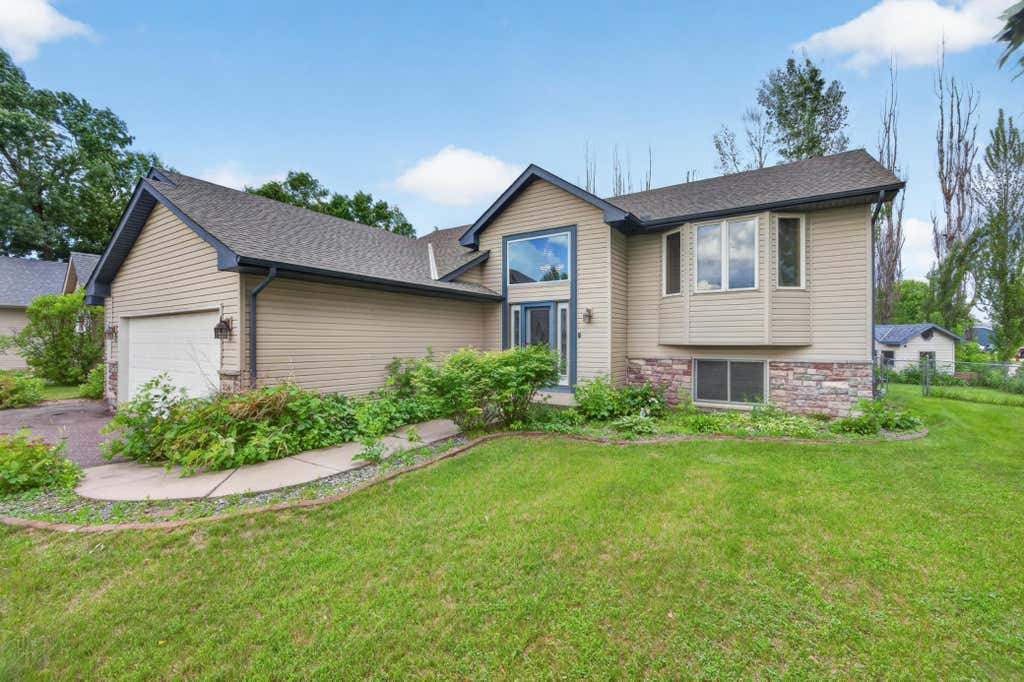 Photo of 259 Fieldcrest Avenue, Montrose, MN 55363 (MLS # 7093158)