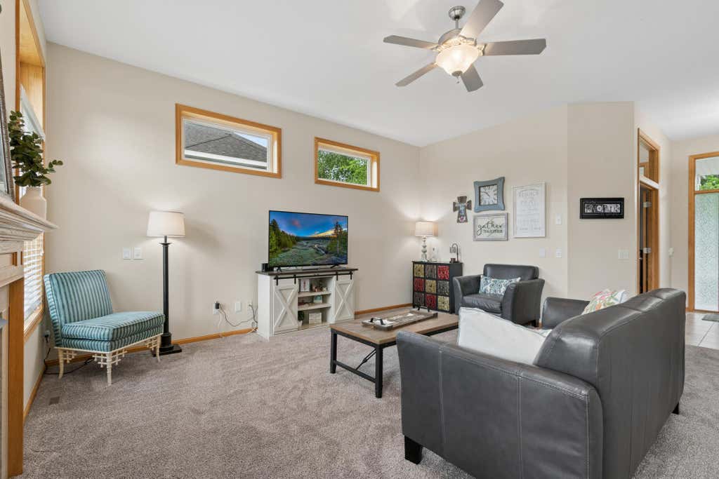 Photo of 1803 Countryside Drive, Shakopee, MN 55379 (MLS # 7088831)