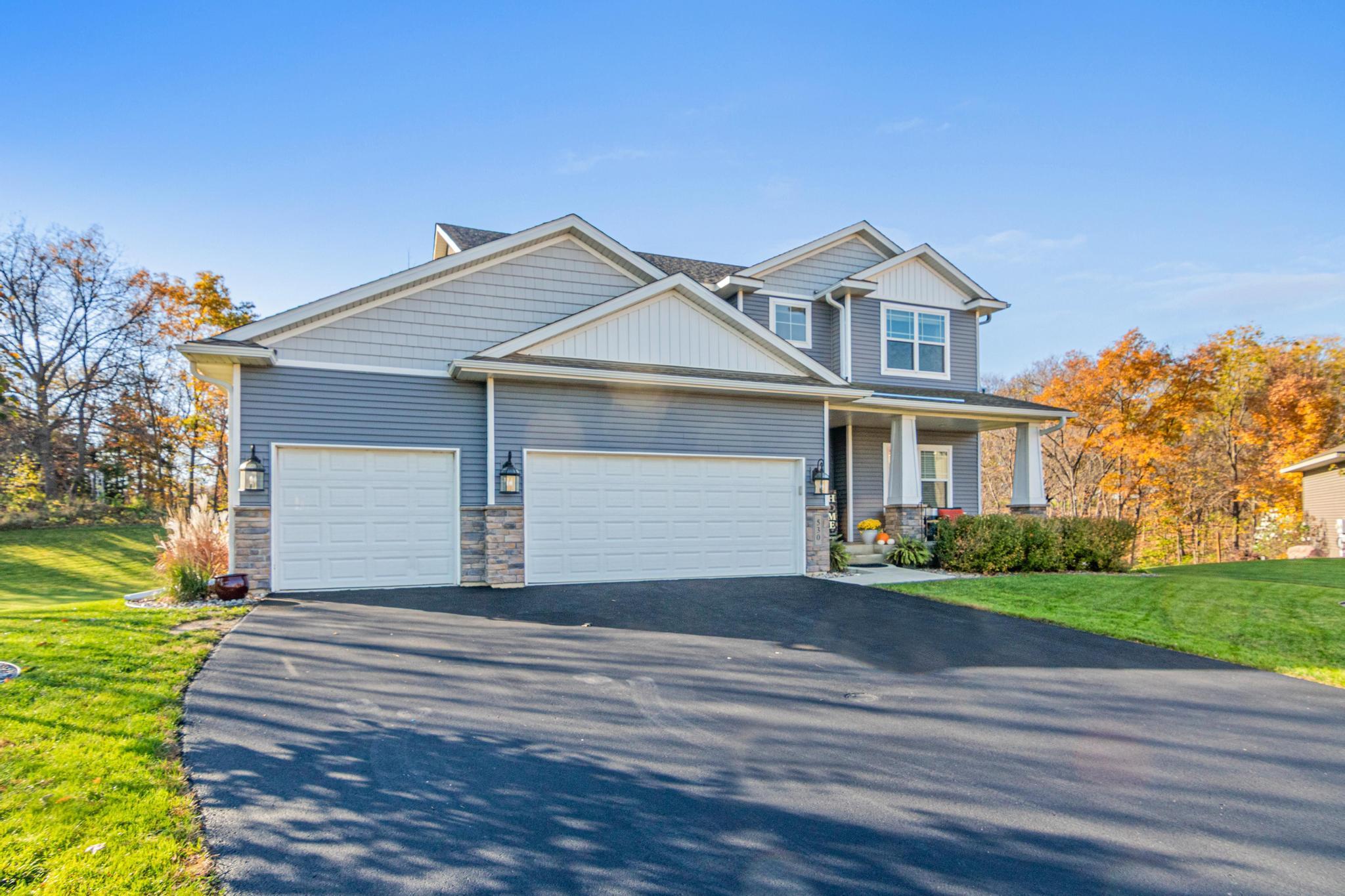 530 Red Oak Court