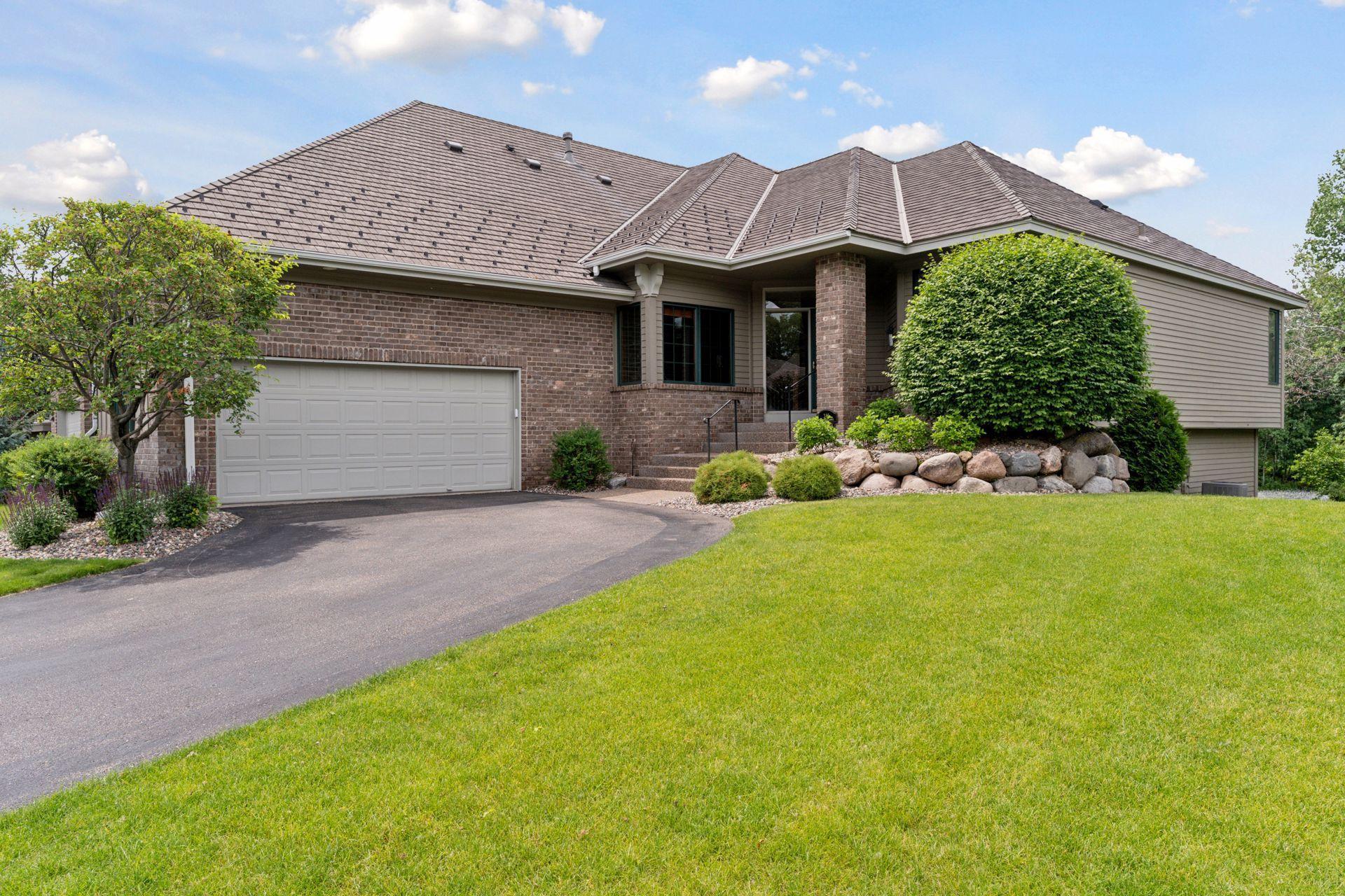 343 Waycliffe Drive N