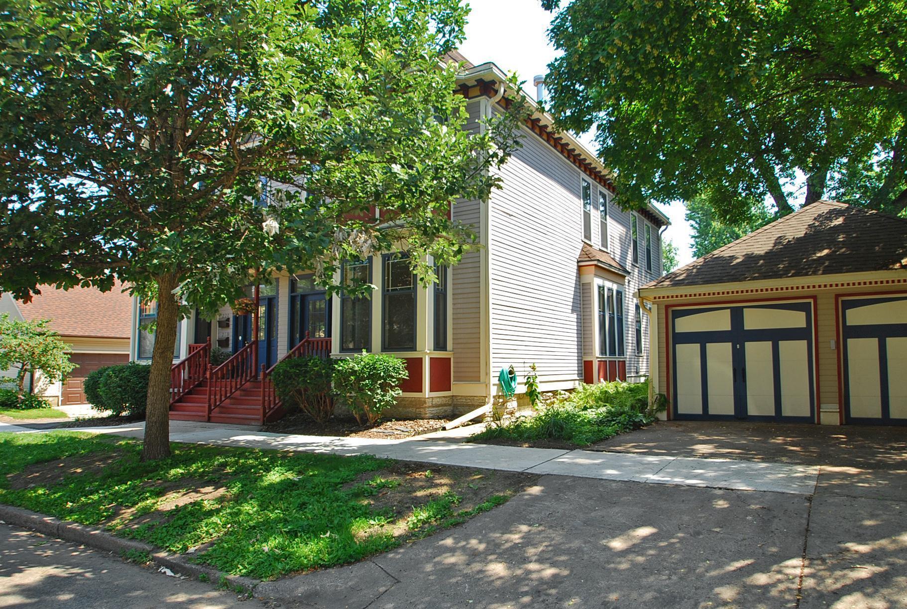 214 Mackubin Street
