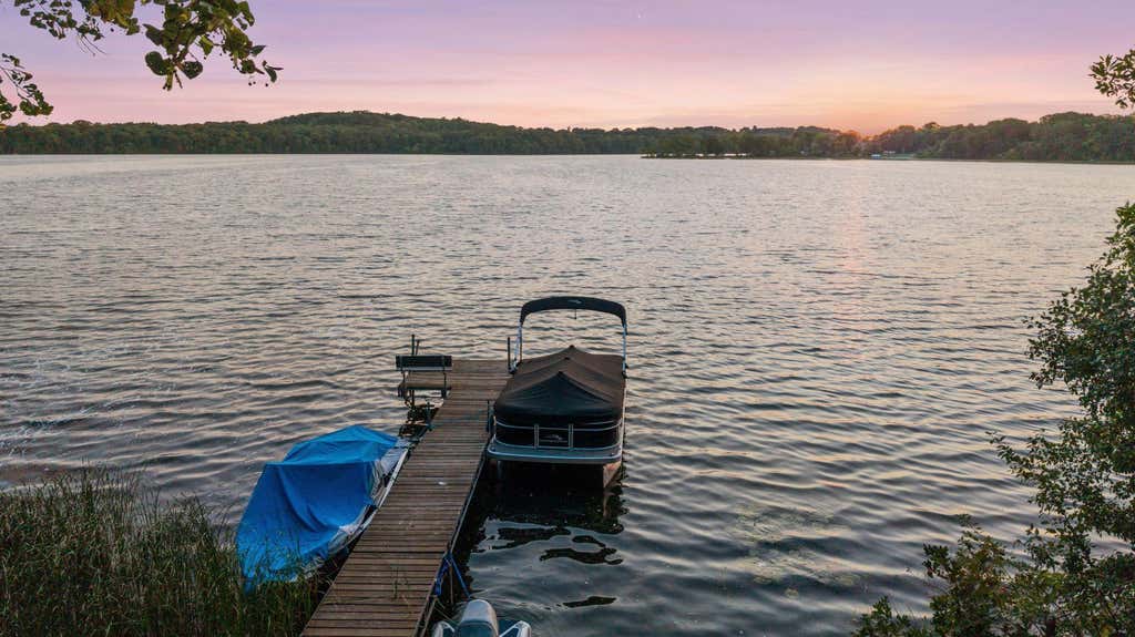 Photo of 20805 Edgewater Road, Richmond, MN 56368 (MLS # 7127660)