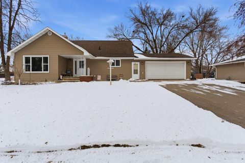 1304 9th Street SW Willmar MN 56201