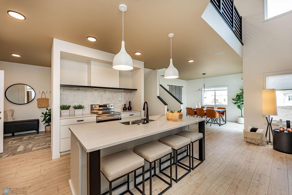 Horace, North Dakota 58047, United States, 4 Bedrooms Bedrooms, ,3 BathroomsBathrooms,Residential,Active,257263