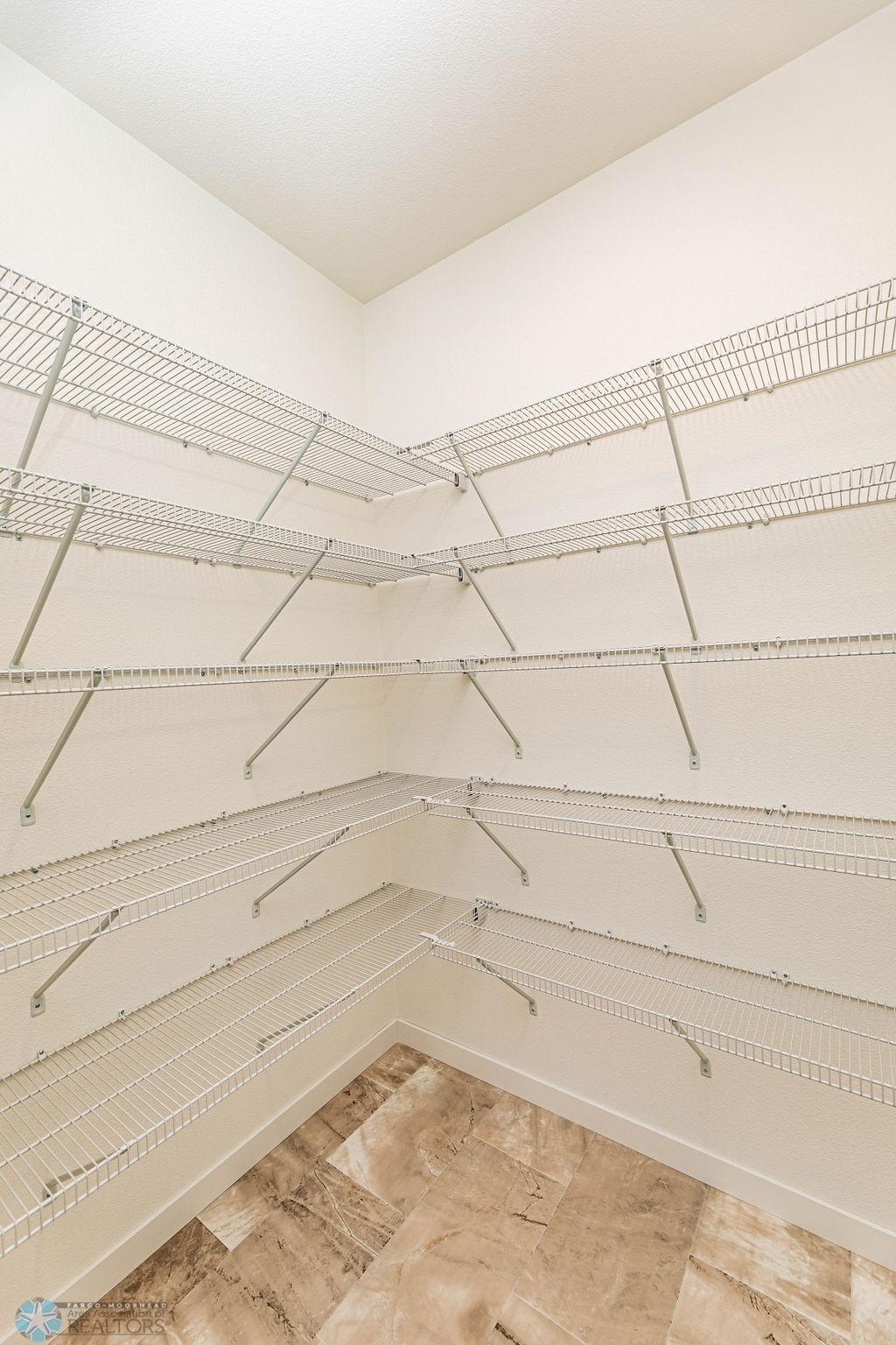 Horace, North Dakota 58047, United States, 4 Bedrooms Bedrooms, ,3 BathroomsBathrooms,Residential,Active,257263