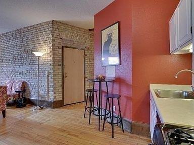 605 S 9th Street 8