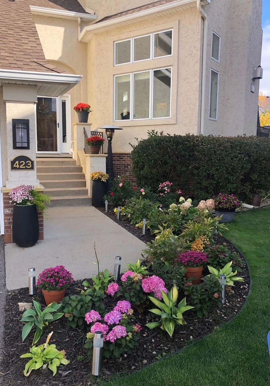 Photo of 423 River Street, Minneapolis, MN 55401 (MLS # 7092244)