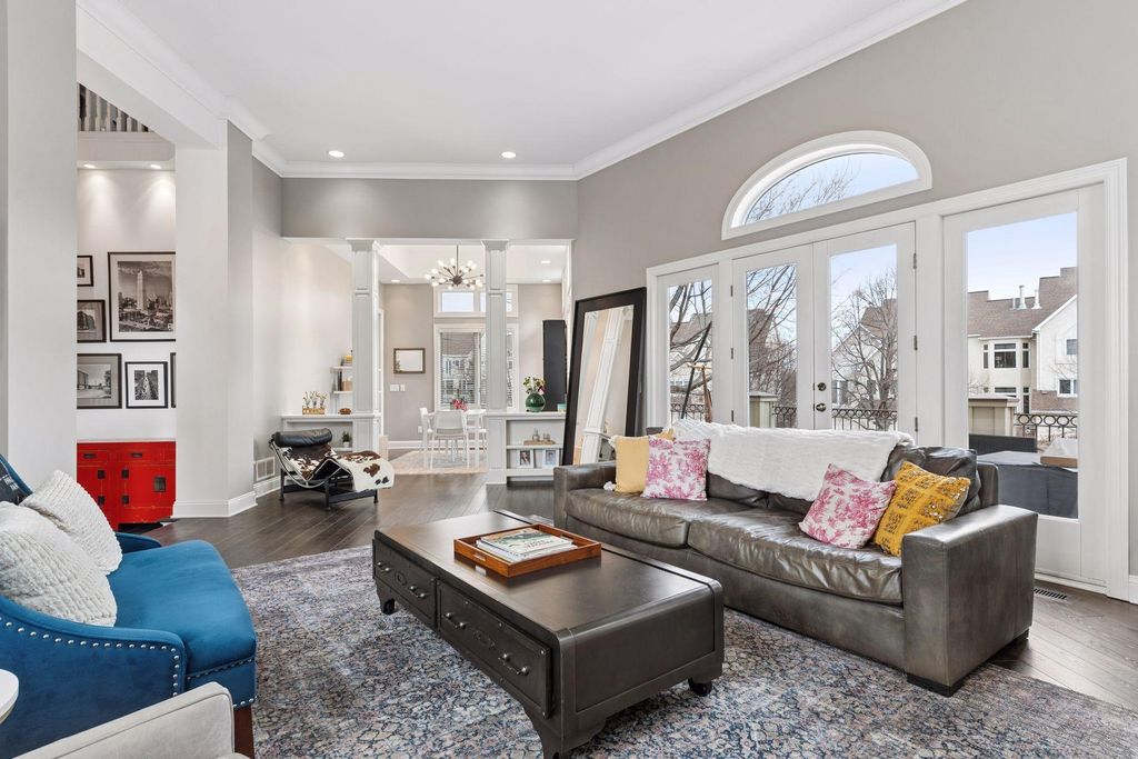 Photo of 423 River Street, Minneapolis, MN 55401 (MLS # 7092244)