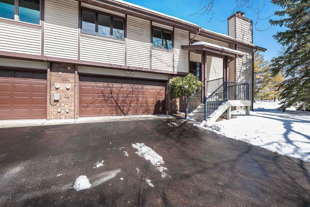 Photo of 3112 Farnum Drive #A, Eagan, MN 55121 (MLS # 7034403)