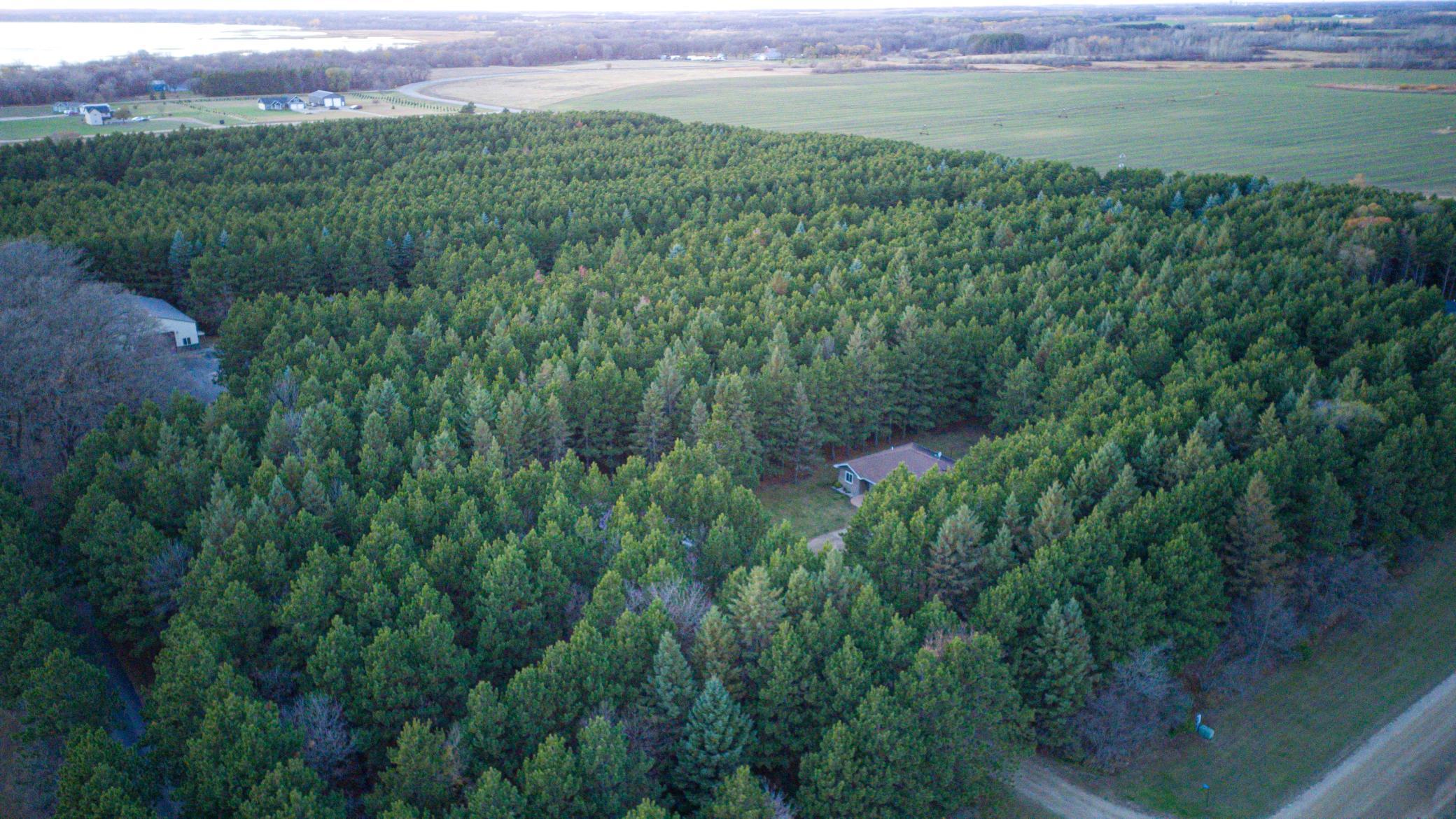 36915 Oak Point Drive