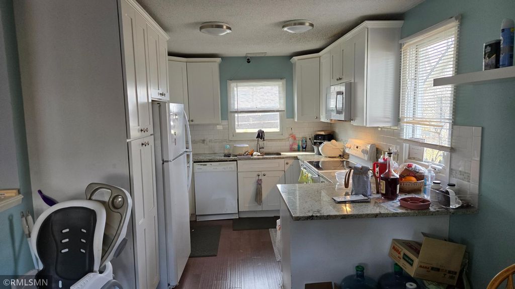 Photo of 120 Oakwood Road, Apple Valley, MN 55124 (MLS # 7040879)