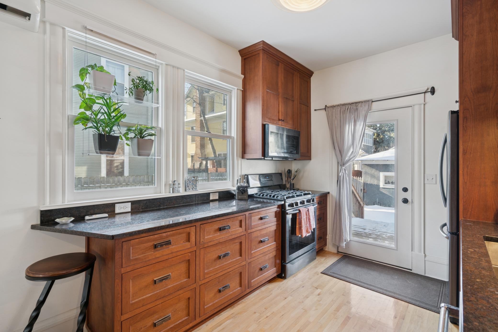 2120 Emerson Avenue S