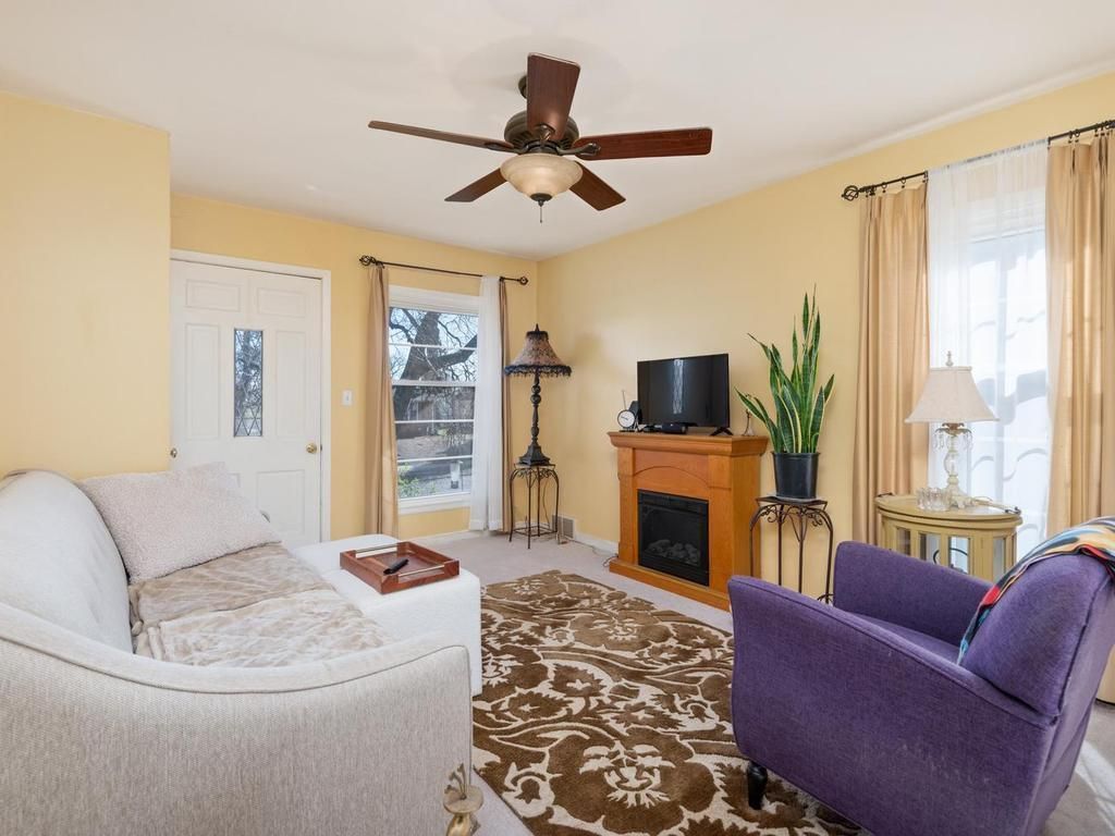 Photo of 3643 Halifax Avenue N, Robbinsdale, MN 55422 (MLS # 7056433)