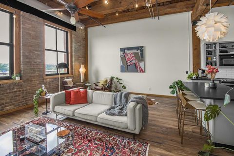 289 5th Street E 408 Saint Paul MN 55101