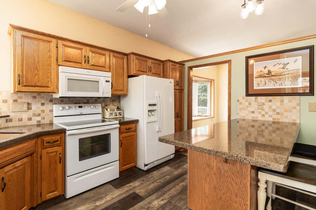 Photo of 193 Goldfinch Lane, Clearwater, MN 55320 (MLS # 7123262)