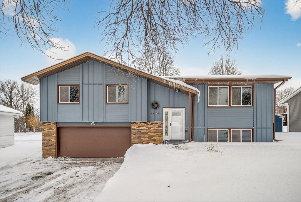 Photo of 6608 Edgemont Boulevard N, Brooklyn Park, MN 55428 (MLS # 6826710)