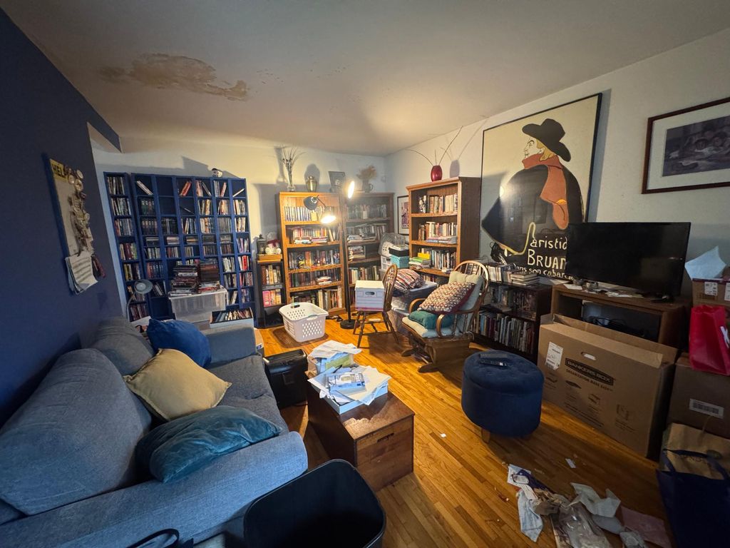 Photo of 3659 Snelling Avenue, Minneapolis, MN 55406 (MLS # 7065276)